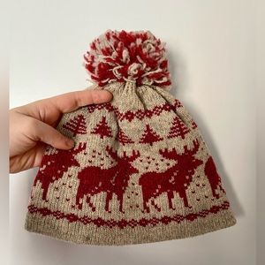 Hand-knit hat from Home Alone